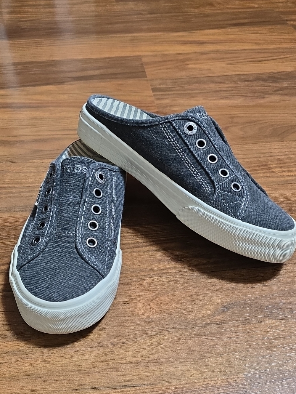 Taos EZ Soul Charcoal Wash Canvas Slip-On Canvas Sneakers
